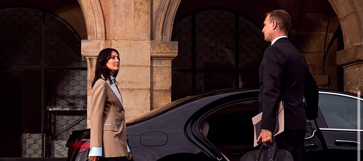 client getting inside the limo